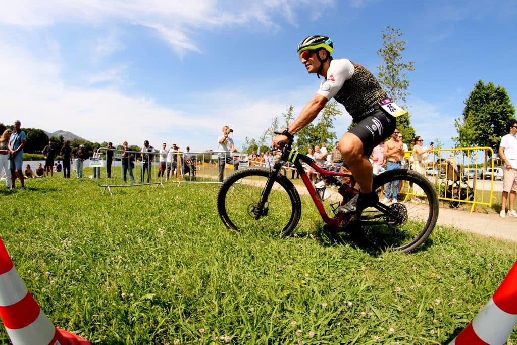 Atleta com o dorsal 154