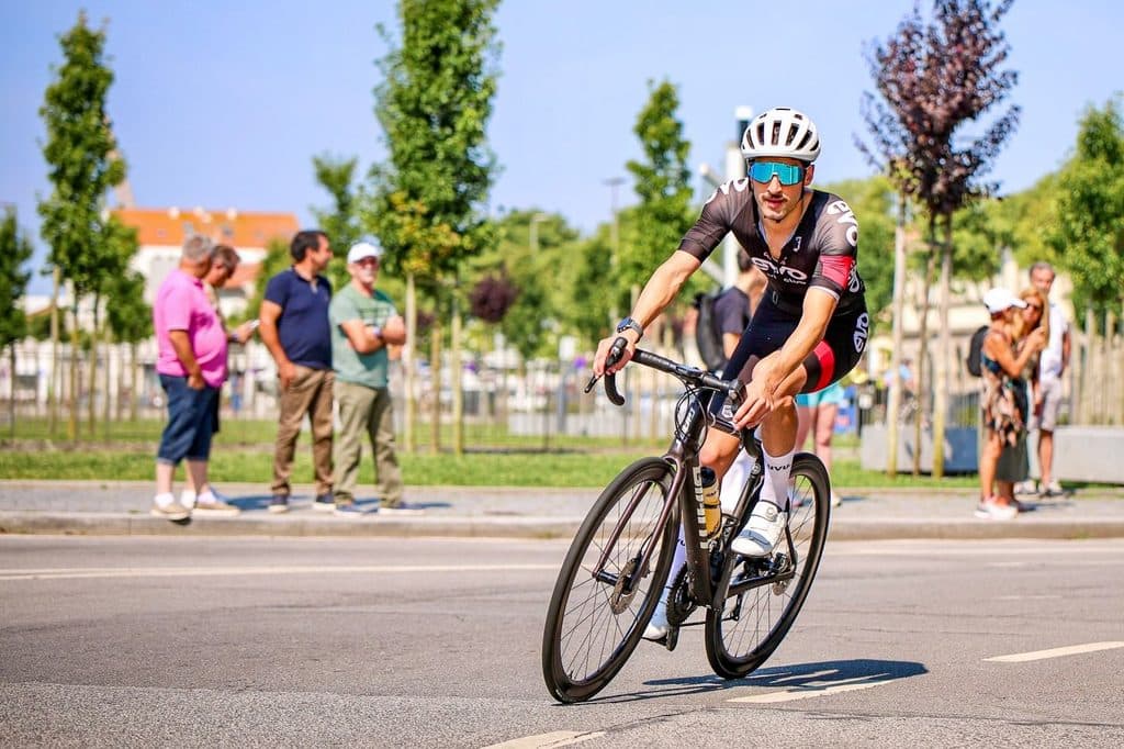 Atleta com o dorsal 306