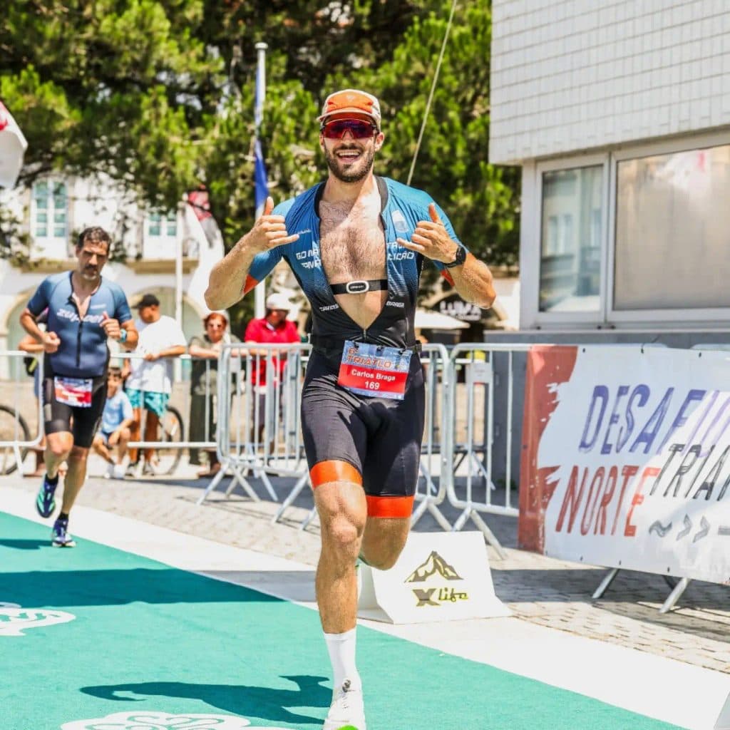Atleta com o dorsal 169
