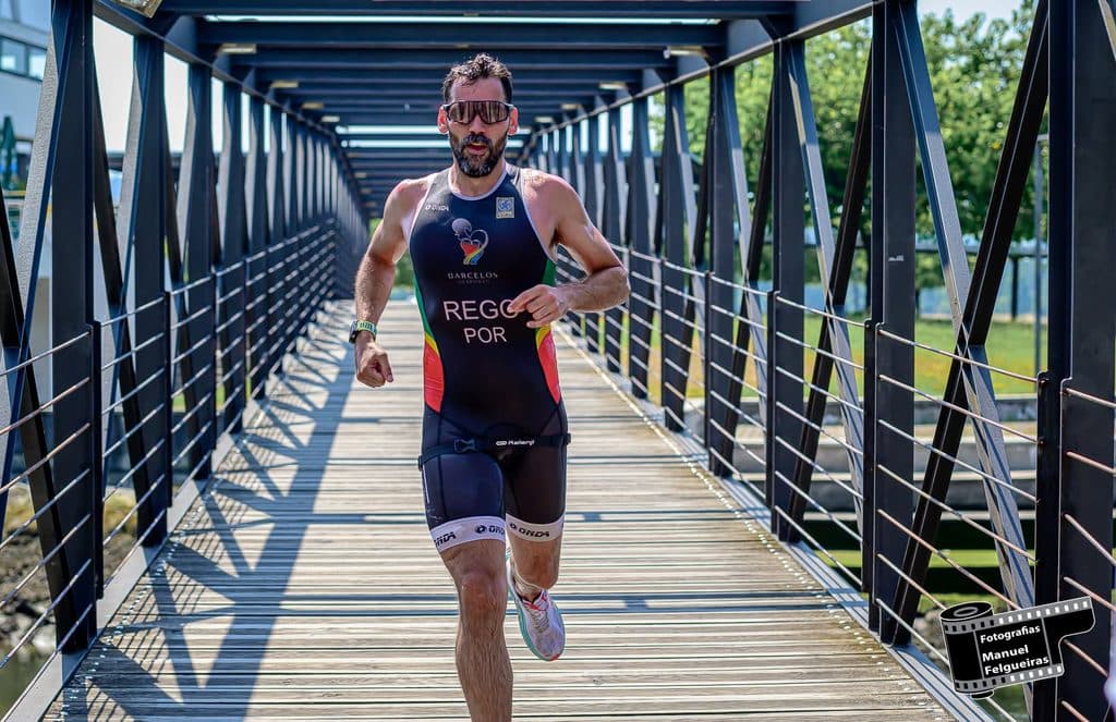 Atleta com o dorsal 330