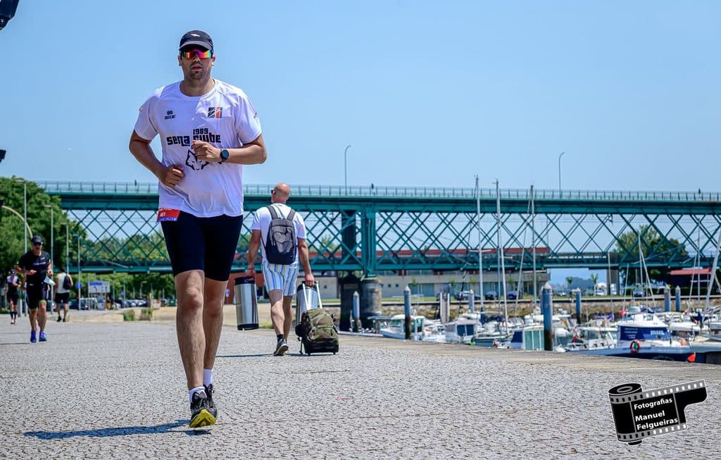 Atleta com o dorsal 198