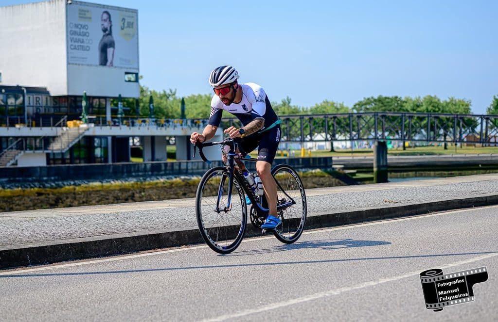 Atleta com o dorsal 180