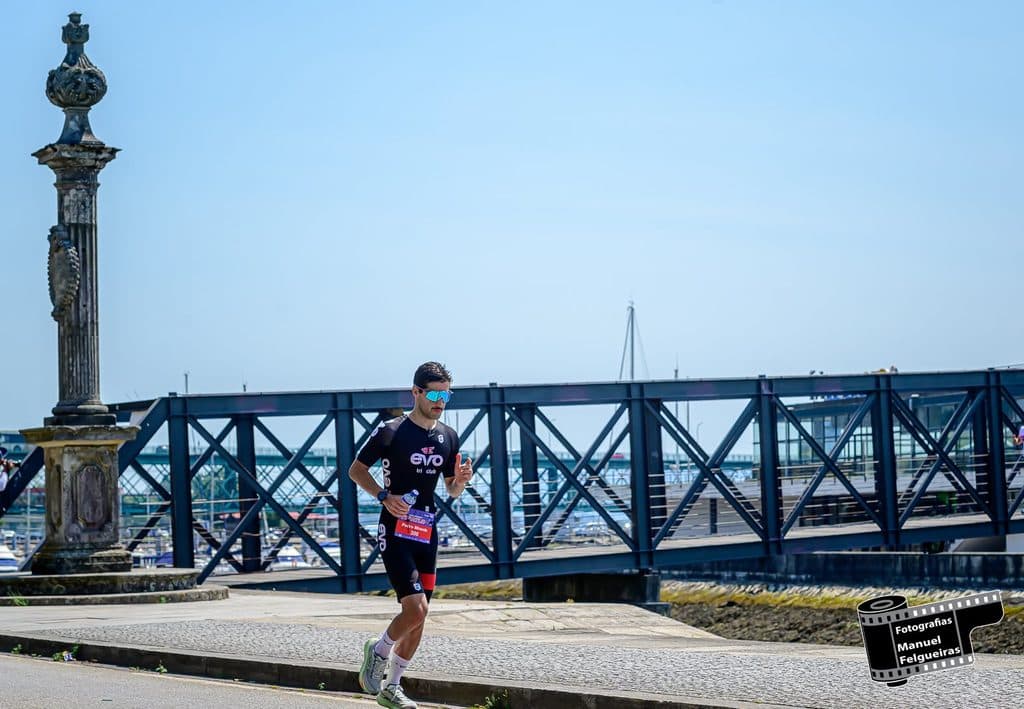Atleta com o dorsal 306