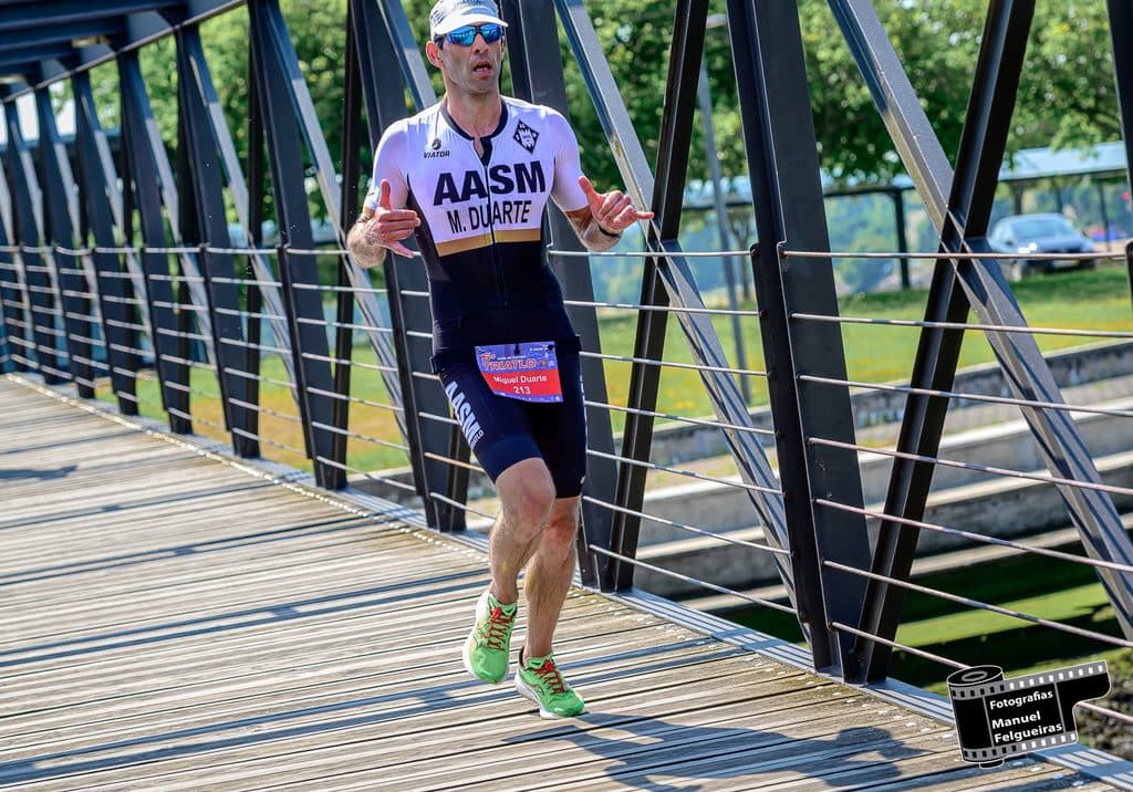 Atleta com o dorsal 213