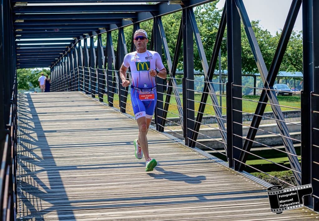 Atleta com o dorsal 476