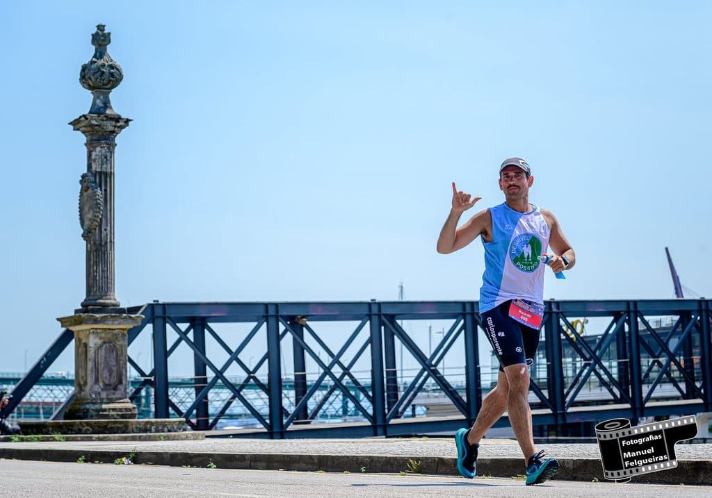 Atleta com o dorsal 408