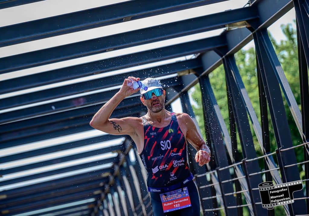 Atleta com o dorsal 182