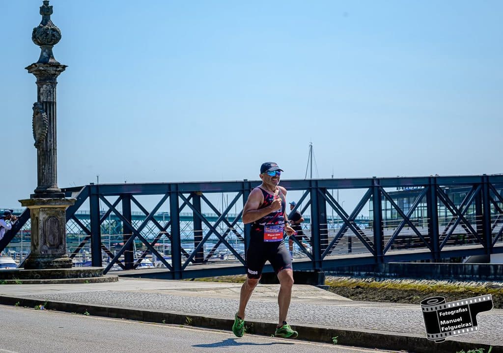 Atleta com o dorsal 419