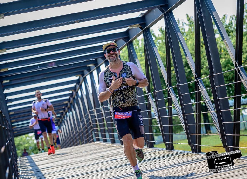 Atleta com o dorsal 371