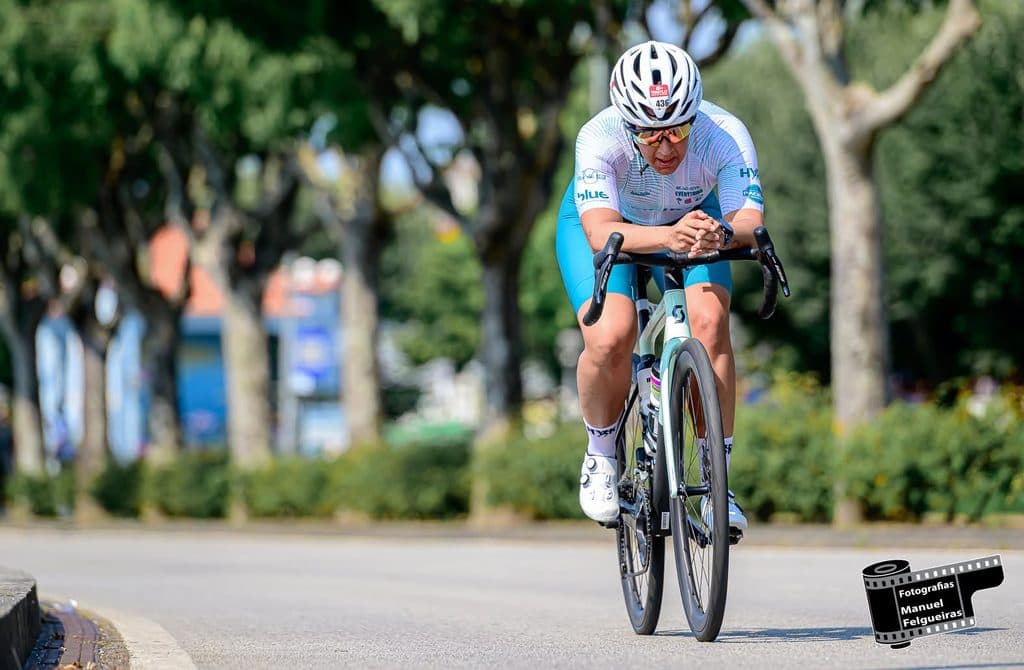 Atleta com o dorsal 436