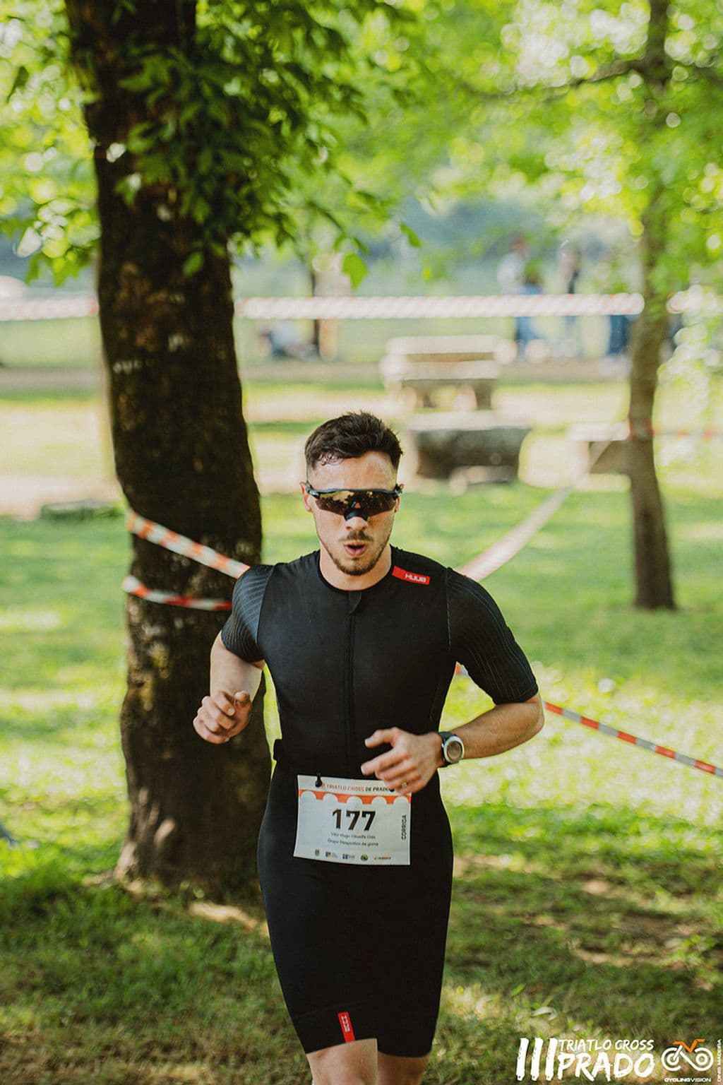 Atleta com o dorsal 177