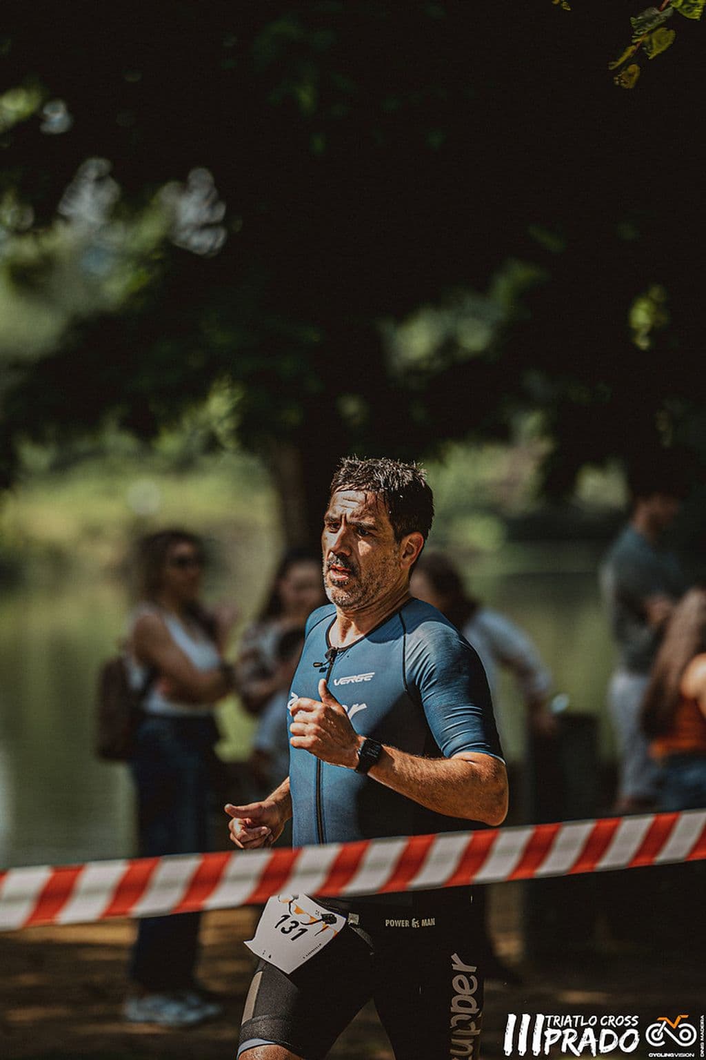 Atleta com o dorsal 131