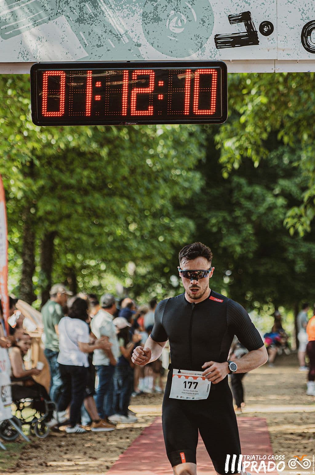 Atleta com o dorsal 177