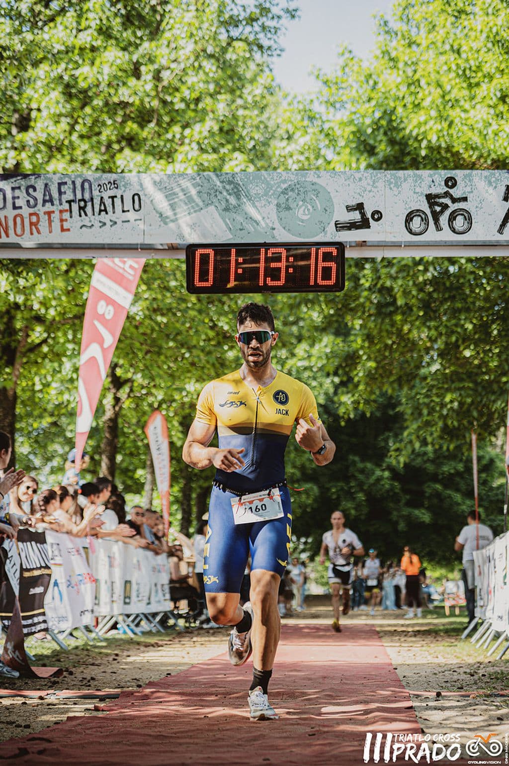 Atleta com o dorsal 160