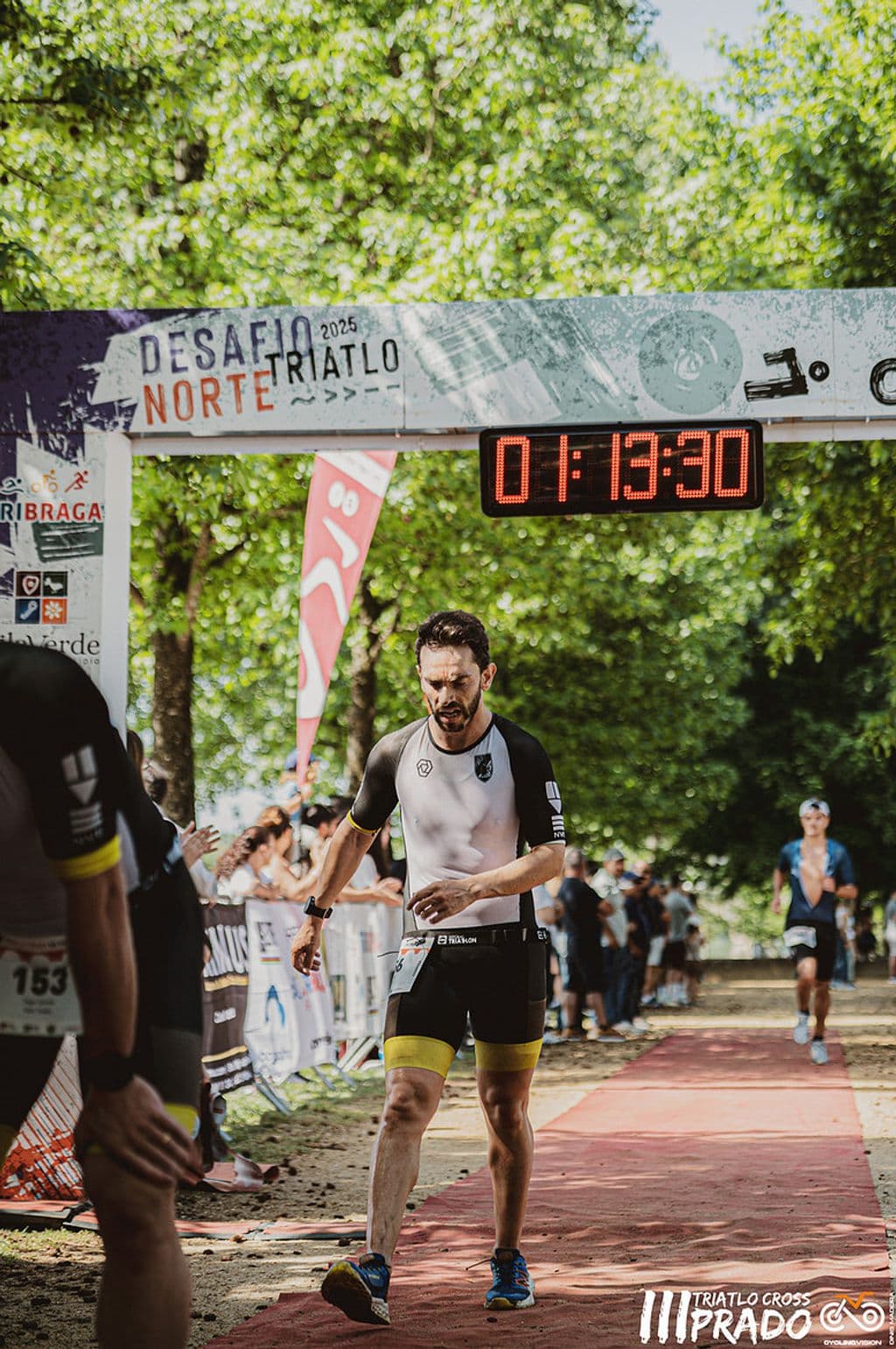 Atleta com o dorsal 156