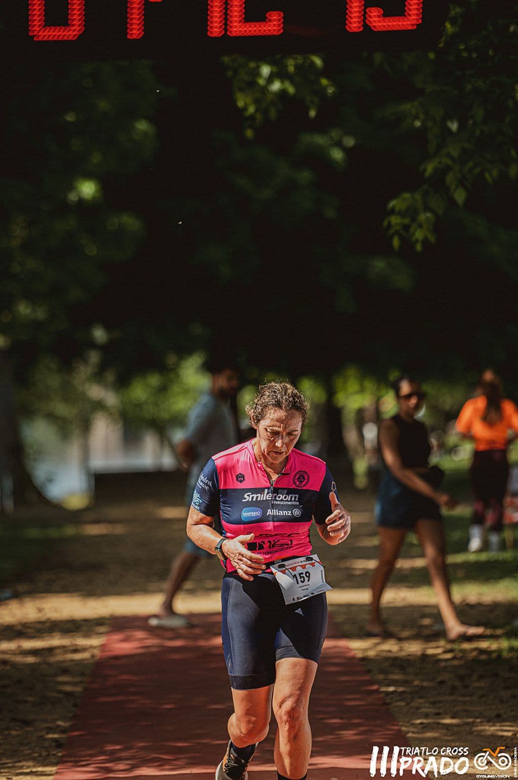 Atleta com o dorsal 159