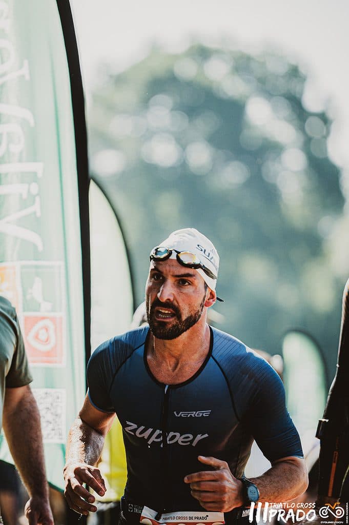 Atleta com o dorsal 140