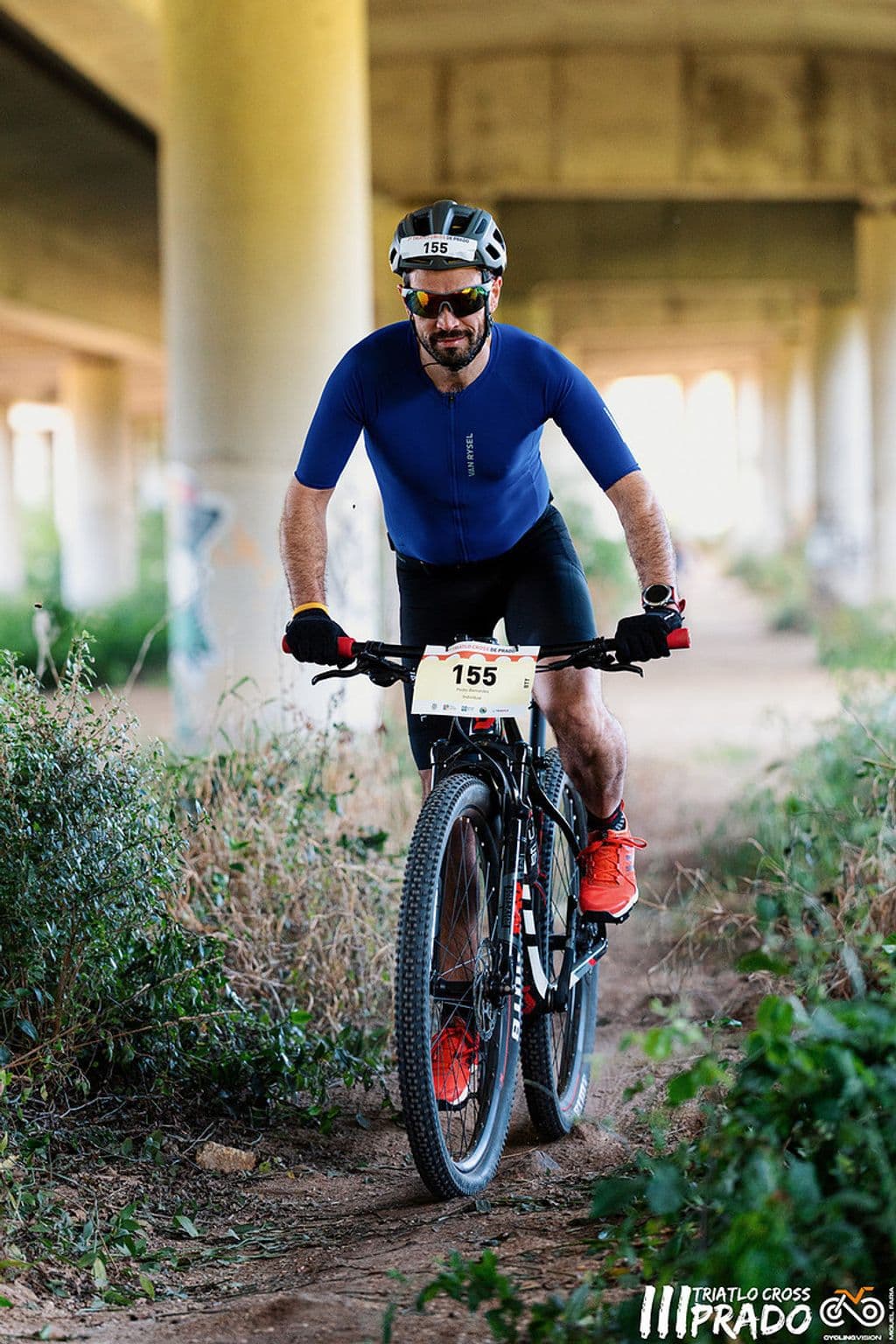 Atleta com o dorsal 155
