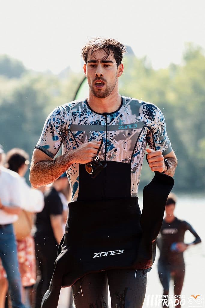 Atleta com o dorsal 111