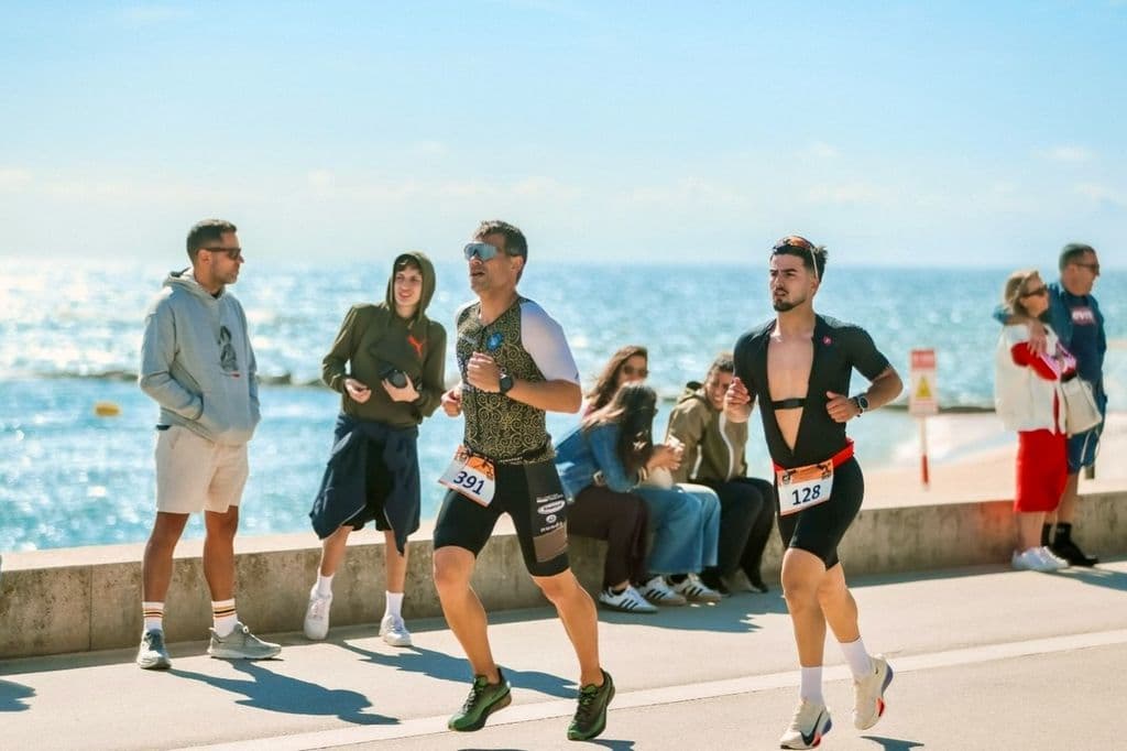 Atleta com o dorsal 128