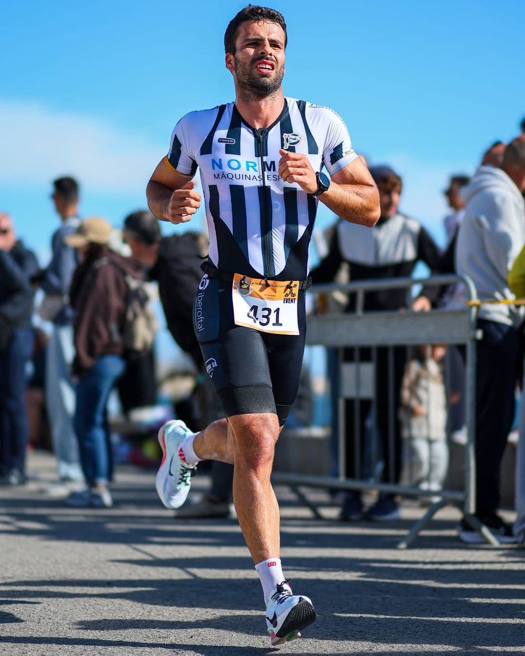 Atleta com o dorsal 431