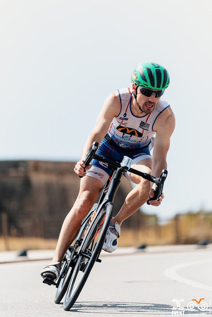 Atleta com o dorsal 476