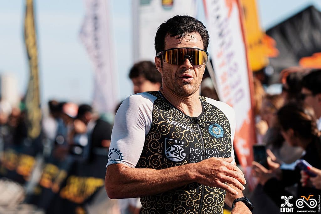 Atleta com o dorsal 375